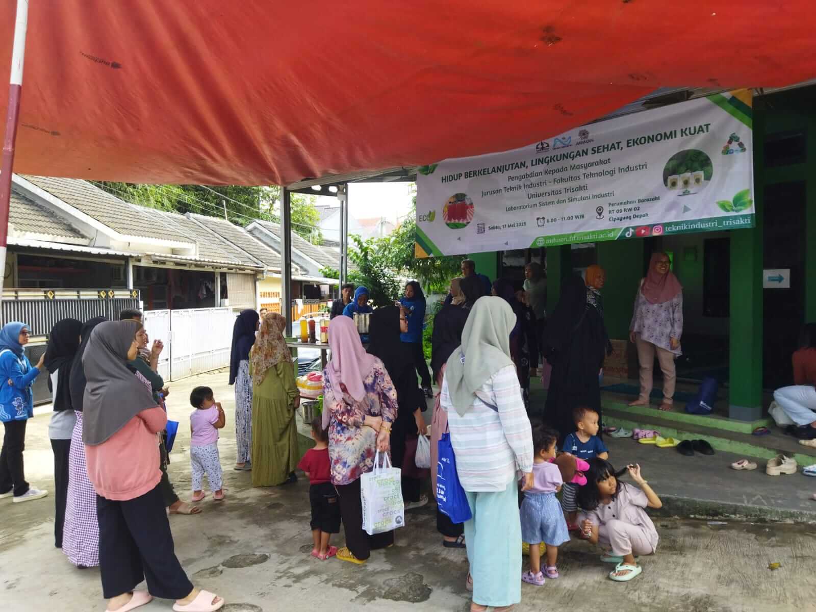 Pengelolaan sampah organik menjadi Eco-enzym